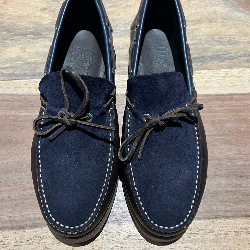 SALVATORE FERRAGAMO Brown Leather/Navy Suede Boat Deck Loafers NWOT size 7.5